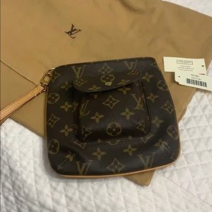 Louis Vuitton wristlet